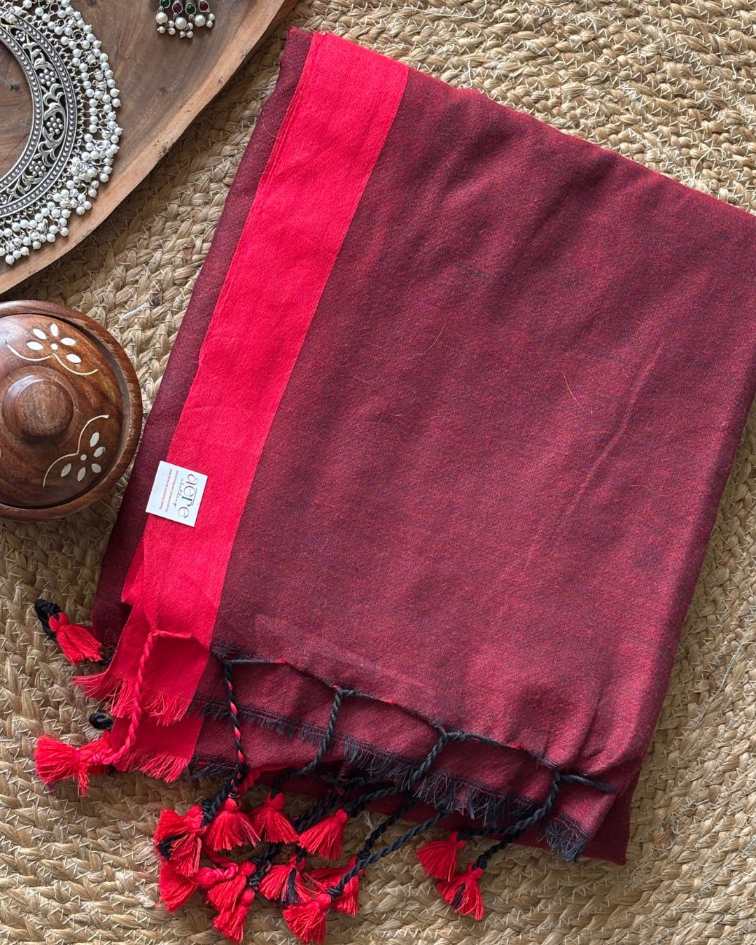 Inchi par Handloom Small pompom