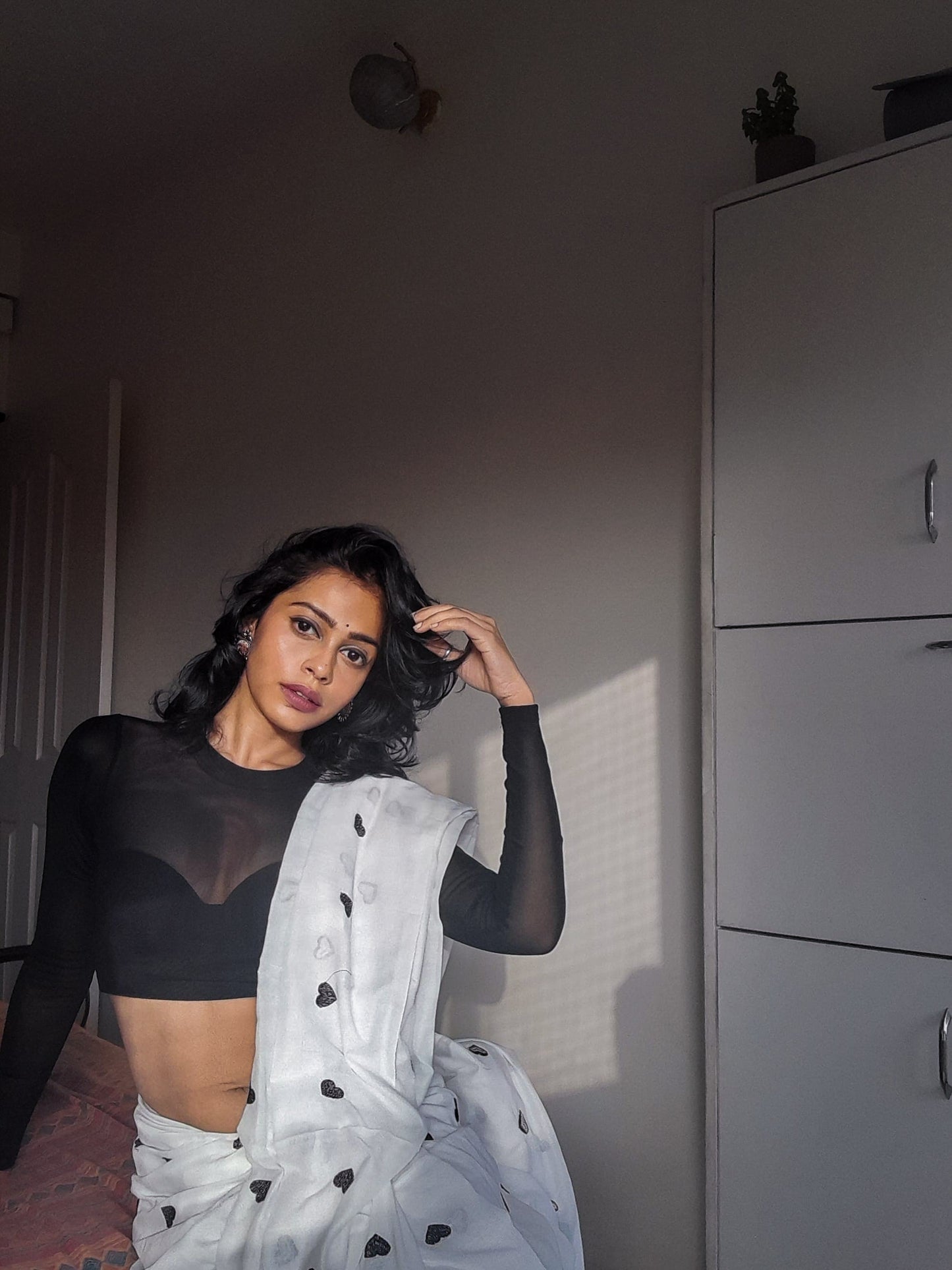 Love Khadi White & Black