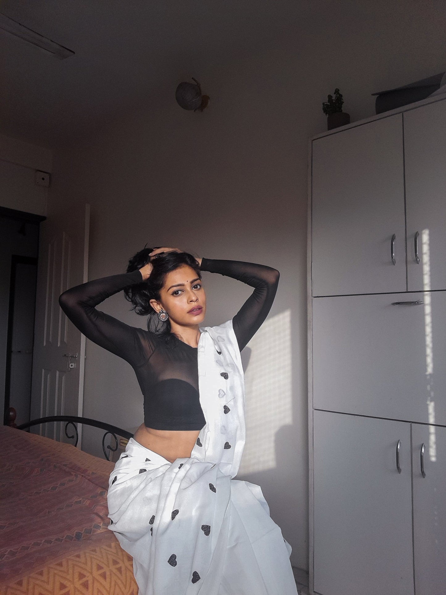 Love Khadi White & Black