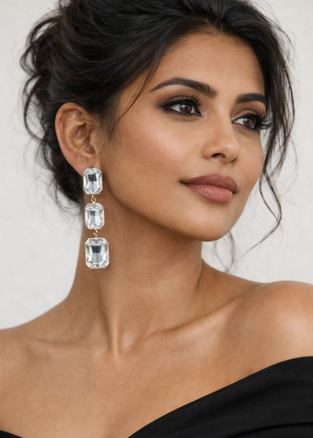 Astra Cascade Earrings White