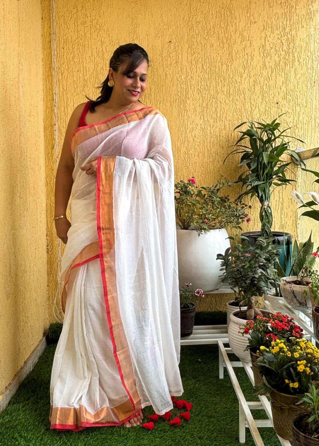Shubhra Mul Cotton Saree