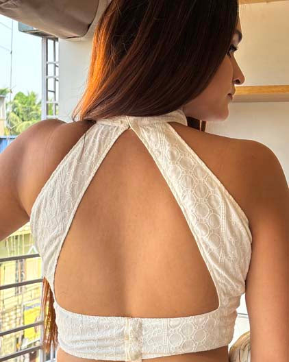 Hakoba Halter Neck Blouse
