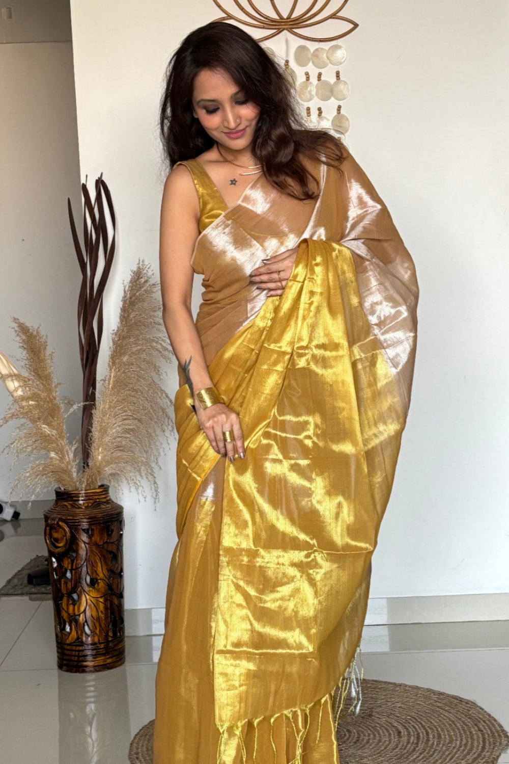 Raga Tissue - Golden Half & Half