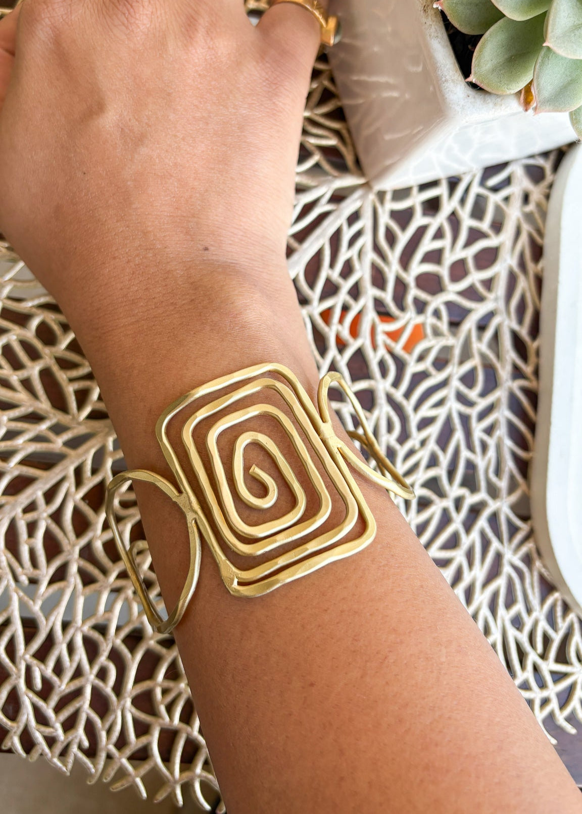Vritti Cuff