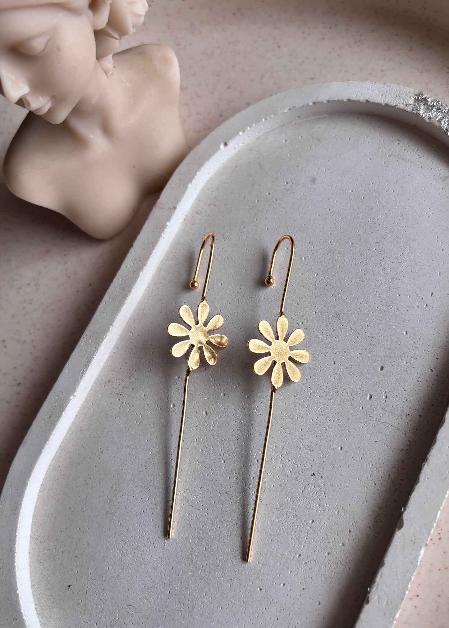 Gul Handmade Brass Ear Pin
