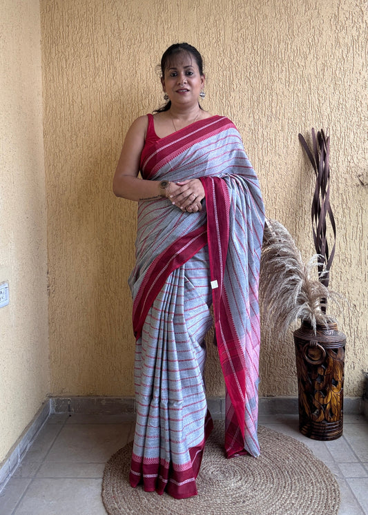 Gray & Marron Dhonekhali