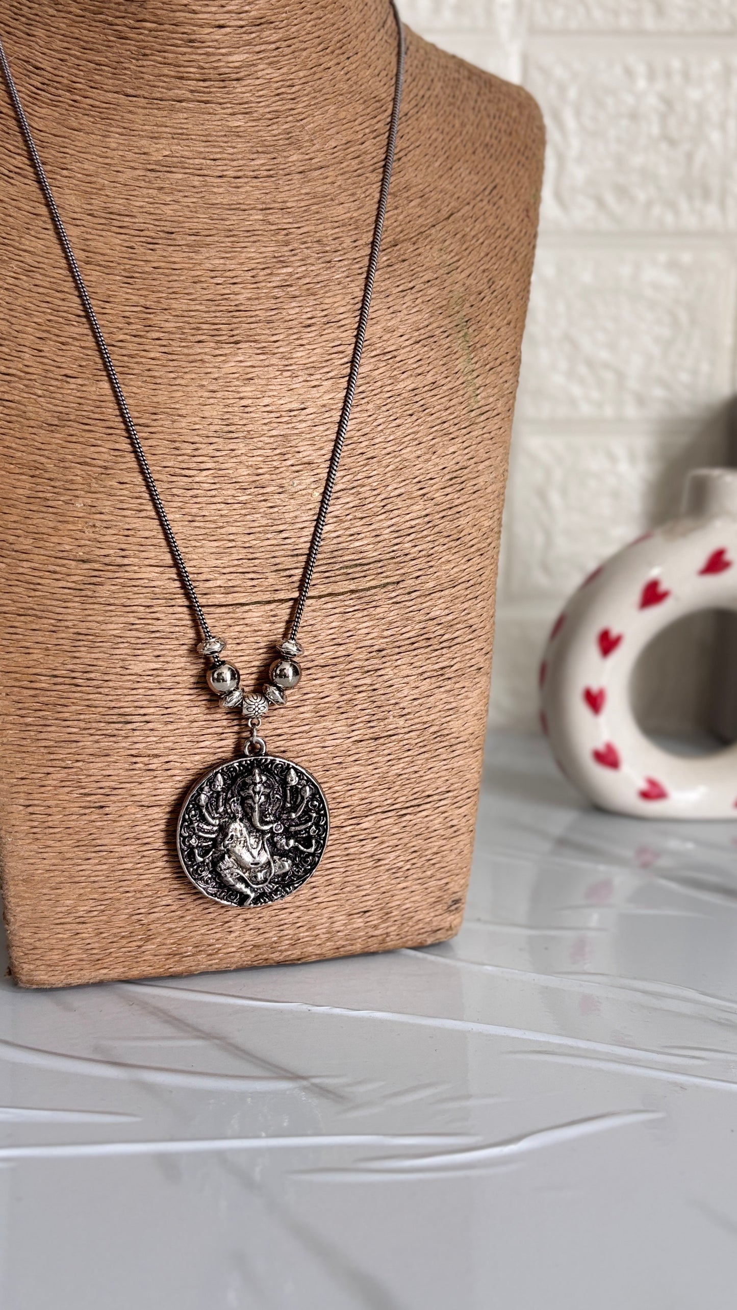 Nazaakat – Oxidized Pendant Necklace