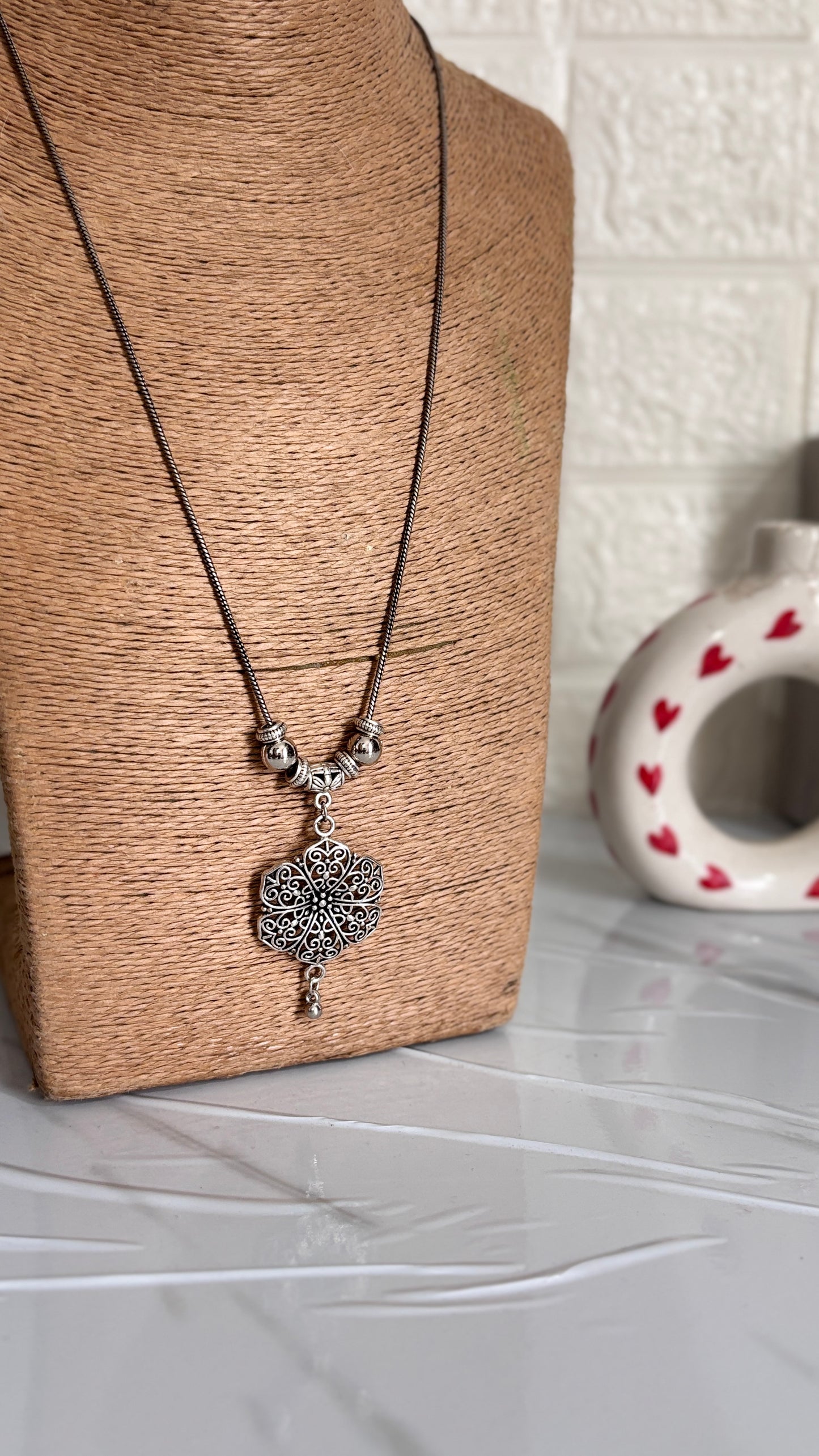 Nazaakat – Oxidized Pendant Necklace