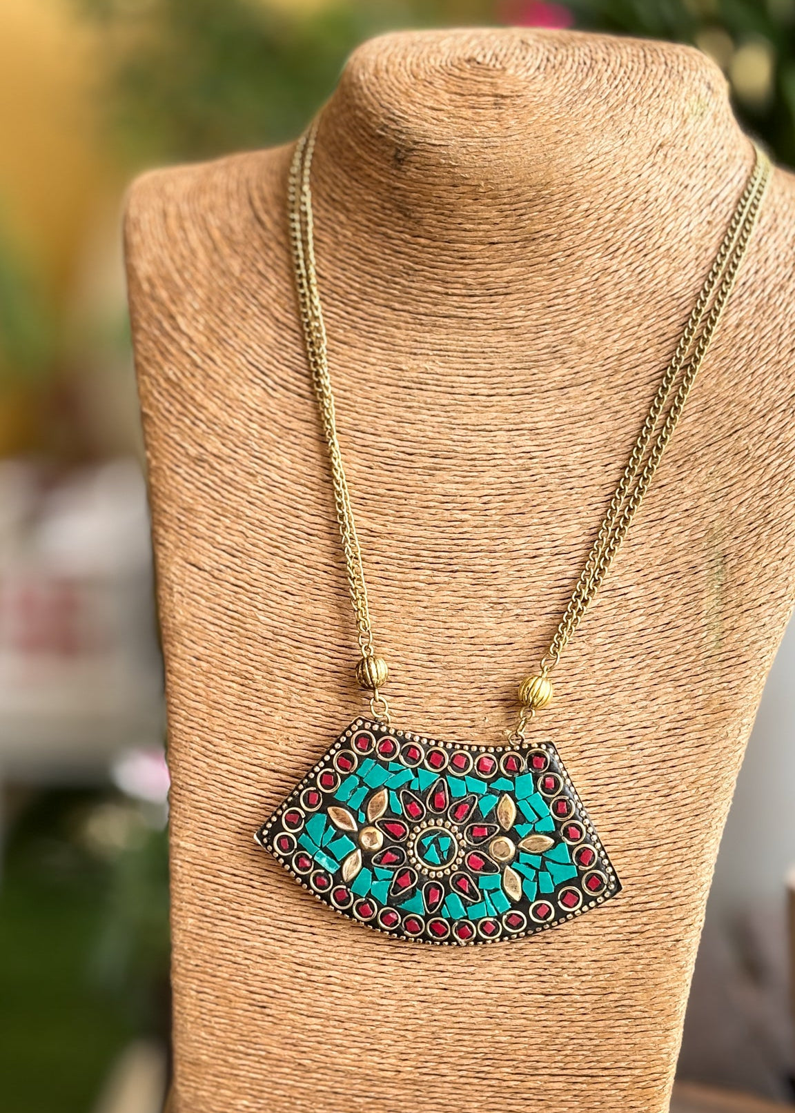 Noor Mosaic Neckpiec