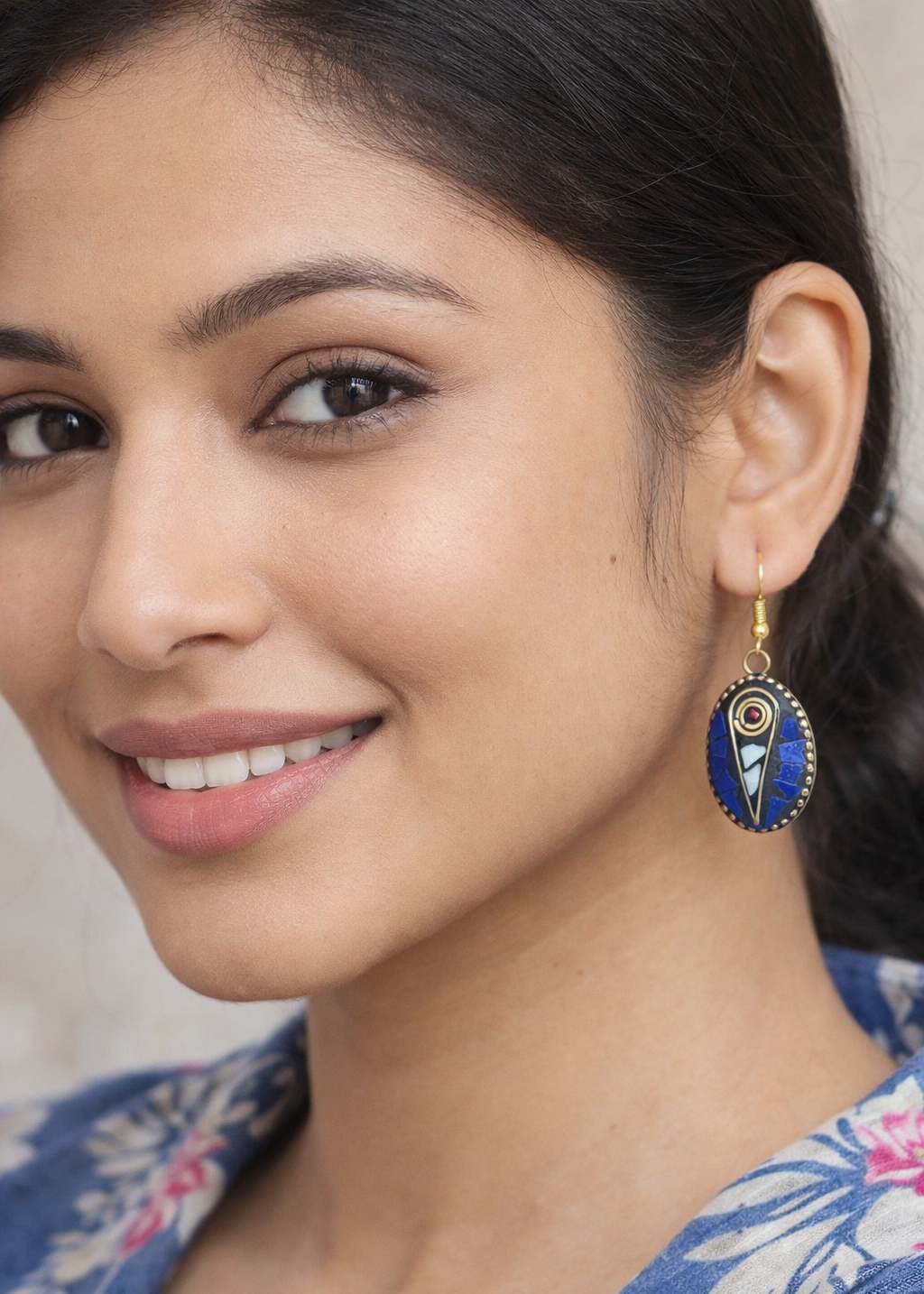 Mokhsa Afghani Earring