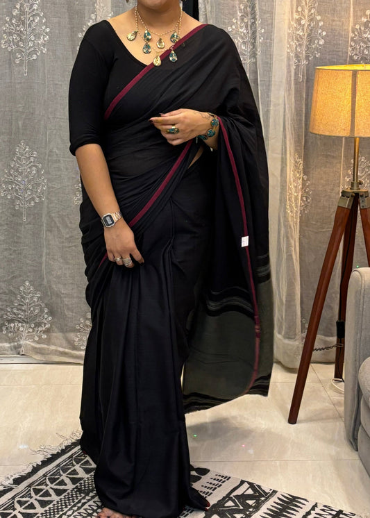 Black Small Border Dhonekhali