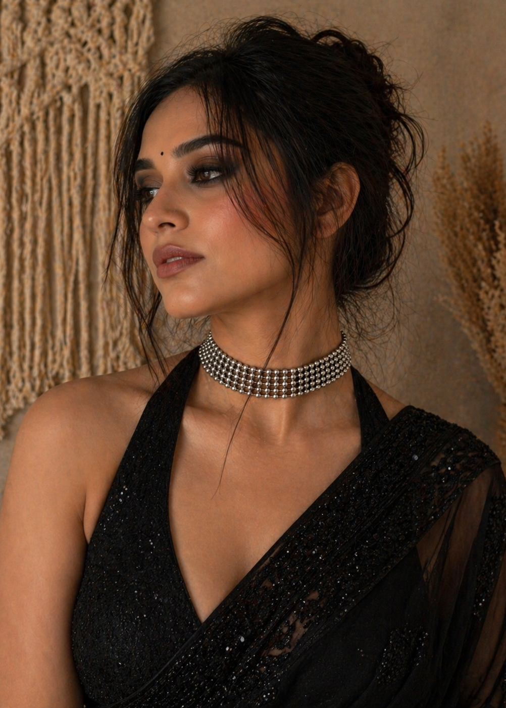 Chandrika Mesh Choker