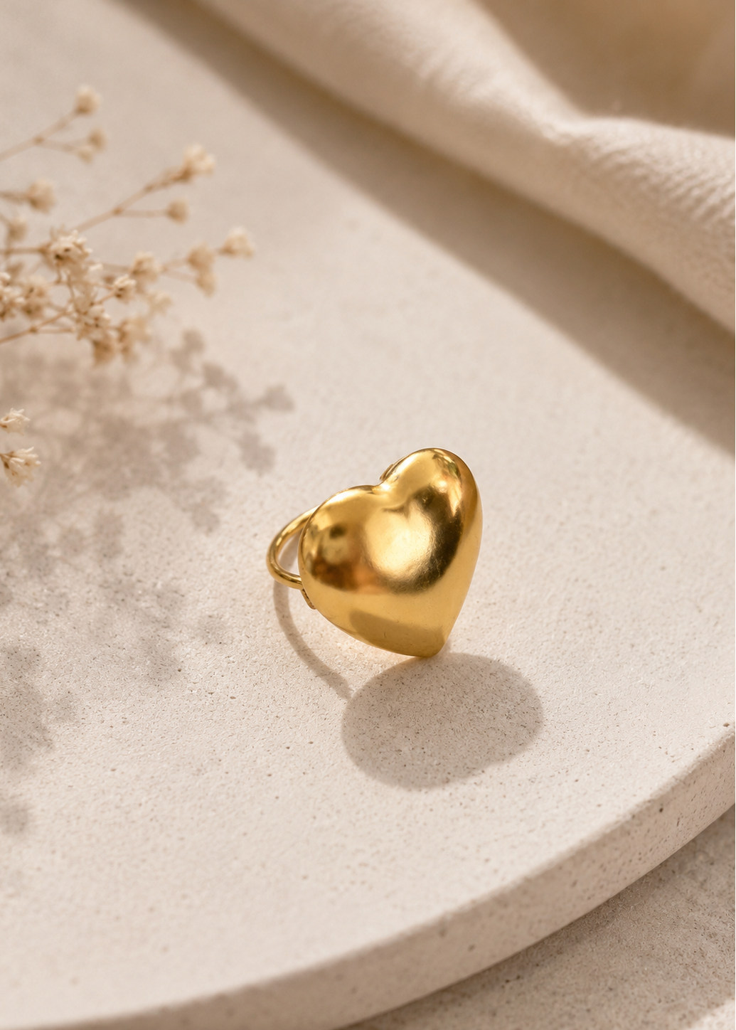 Amour Heart Ring