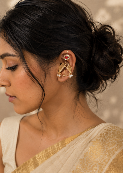 Noor Kites Ear Pins (Red)