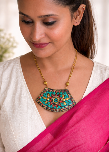 Noor Mosaic Neckpiece