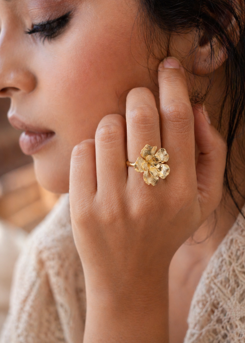 Hema Phool Ring