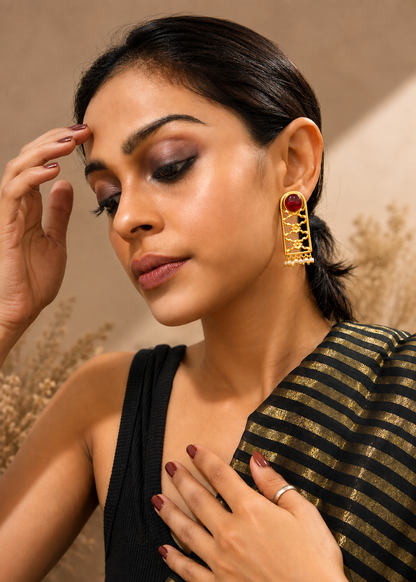 Noorika Ear Ring