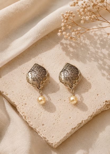 Kolka Earrings