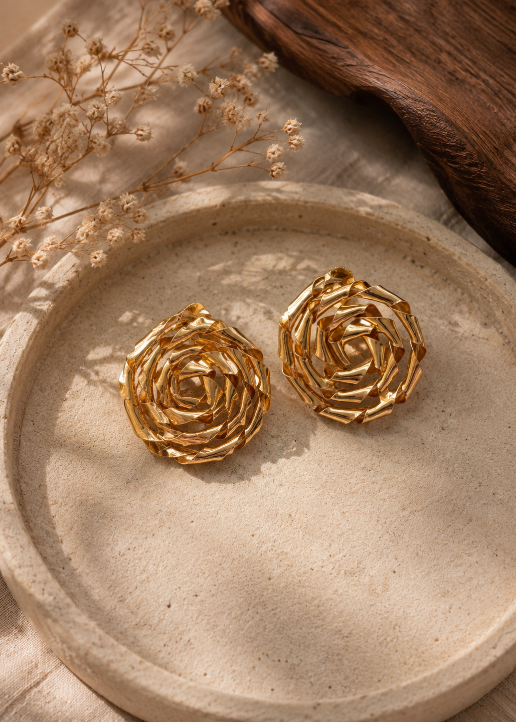 Sona Gulab Earring