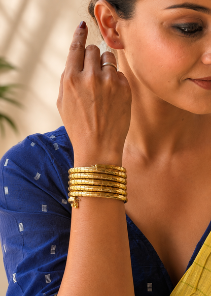 Nupura Spiral Cuff
