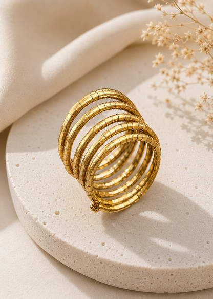 Nupura Spiral Cuff