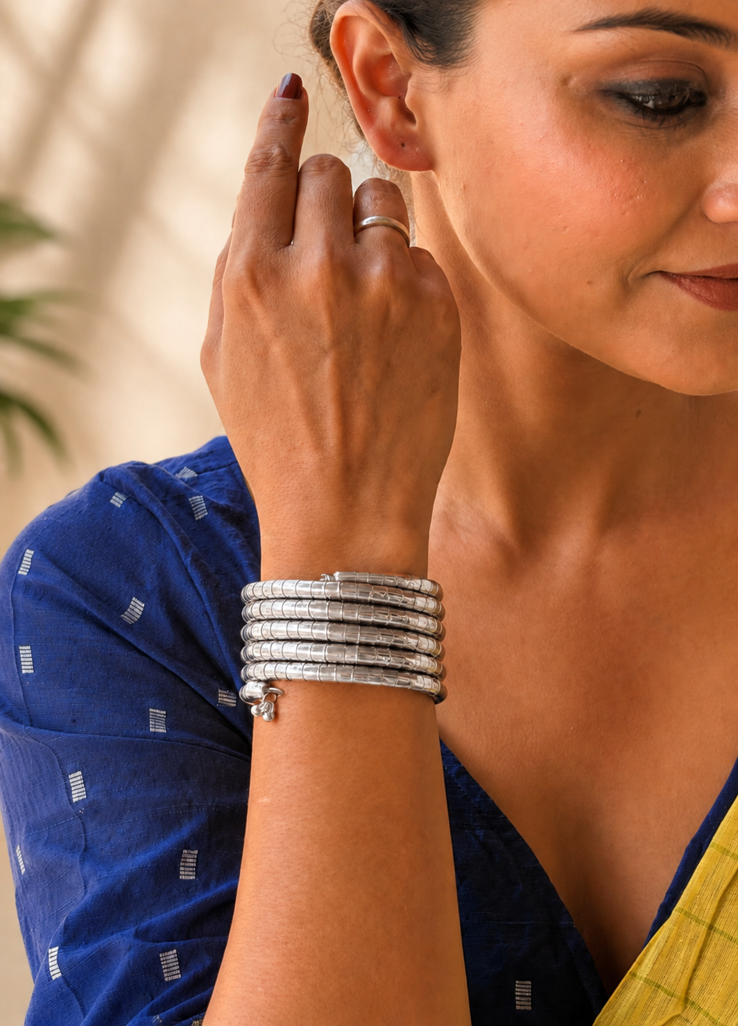 Nupura Spiral Cuff