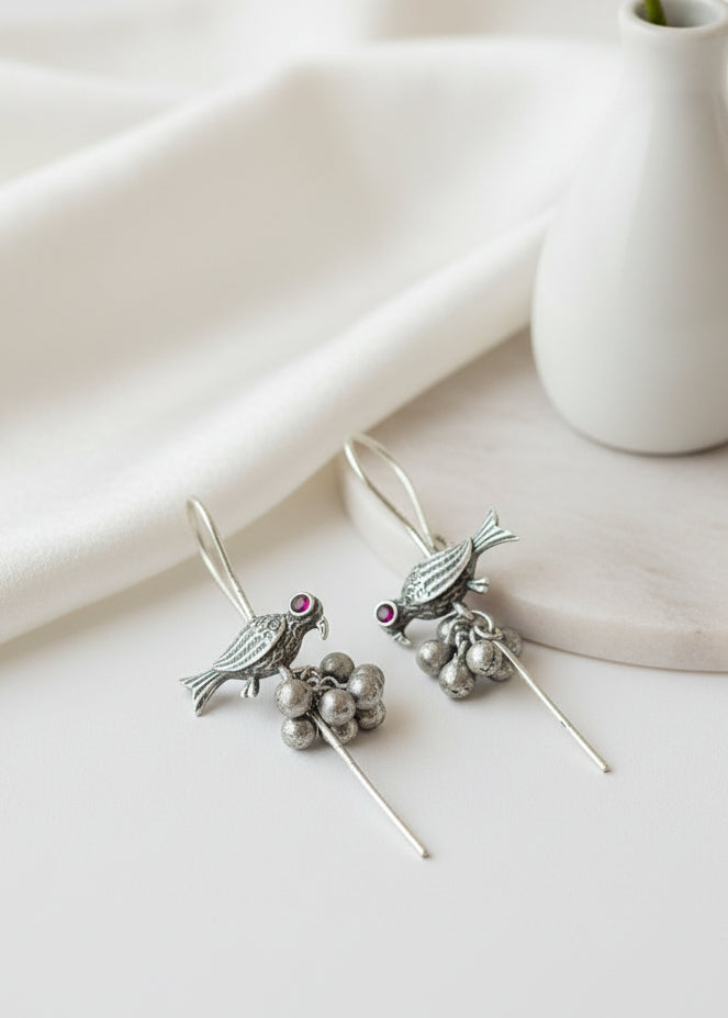 Gulzar Chidiya Ear Pin