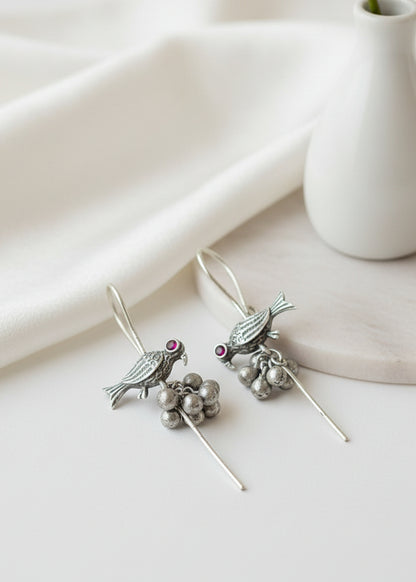 Gulzar Chidiya Ear Pin