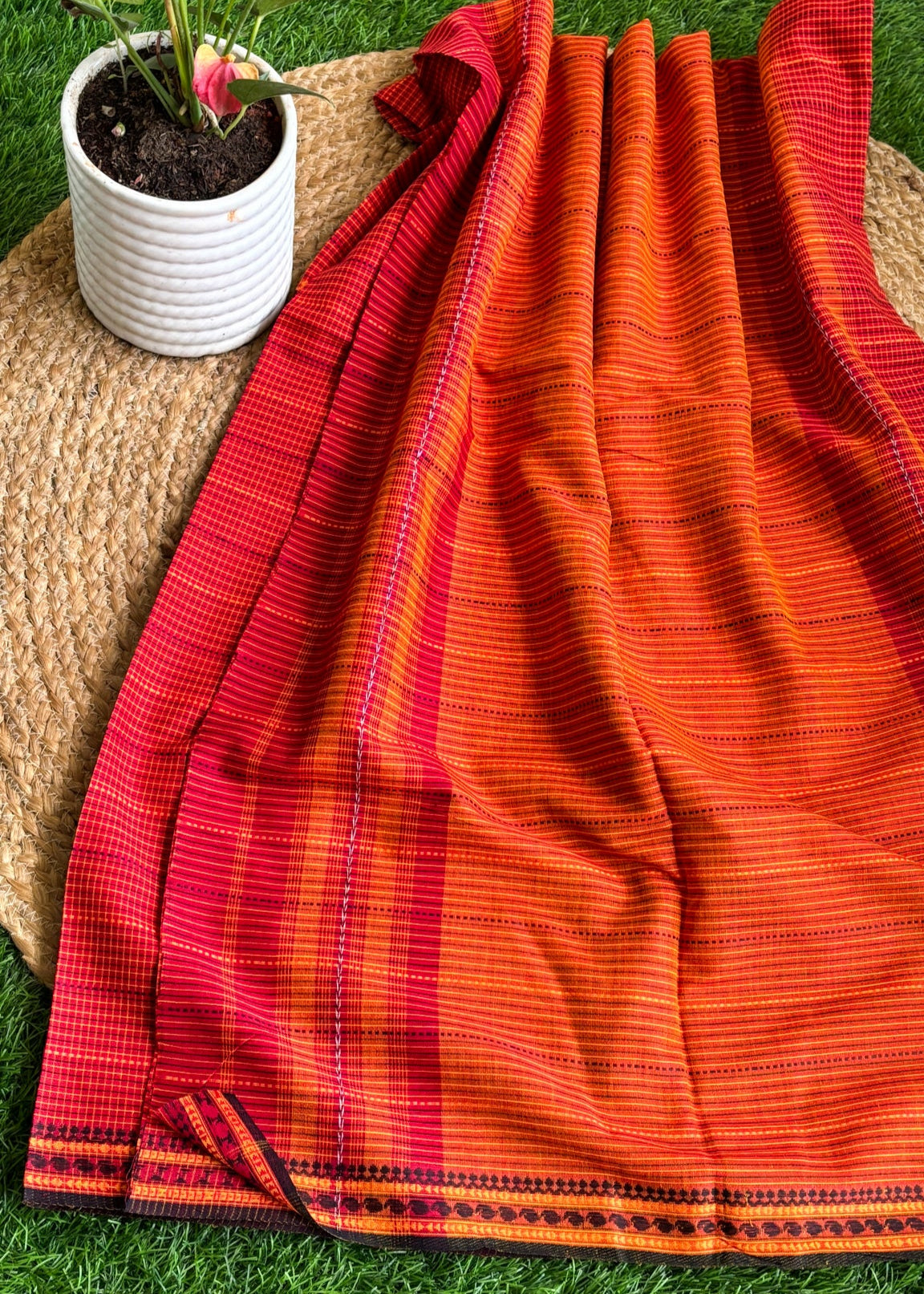 Chitralekha Dhonekhali (Vermilion & Black)