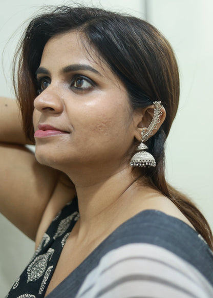 Maharani Jhumka Cuff