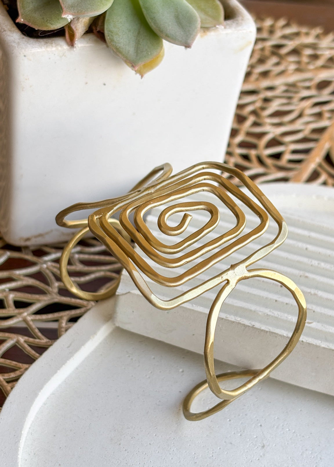 Vritti Cuff