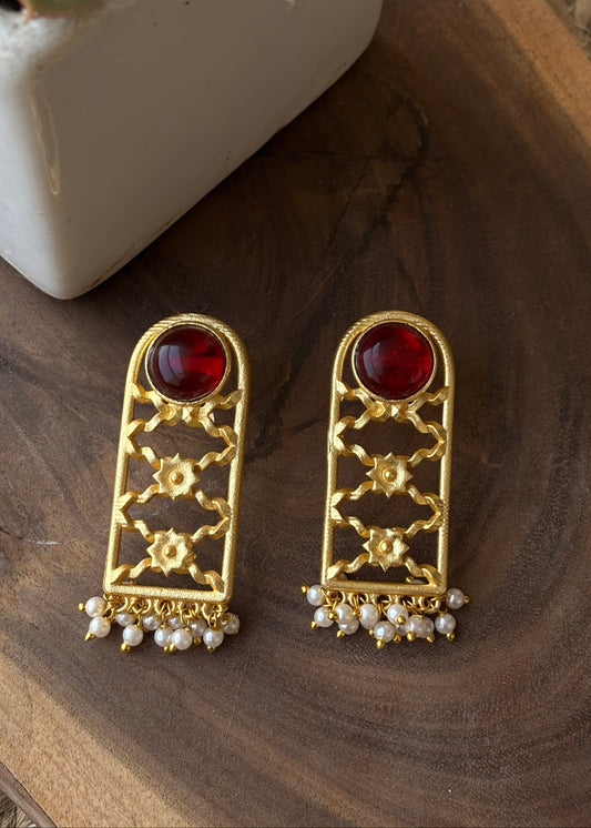 Noorika Ear Ring
