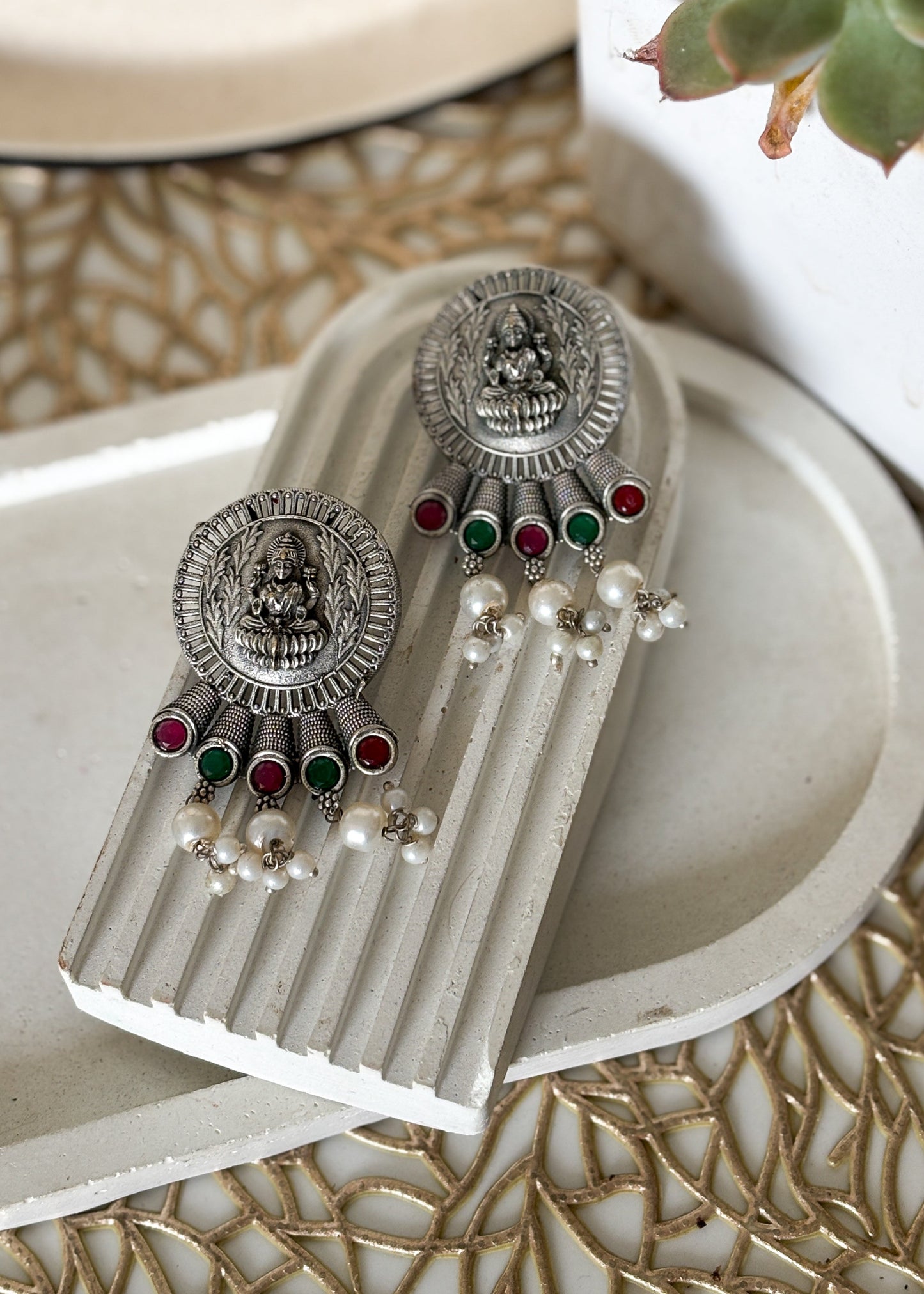 Deviya Ear Rings