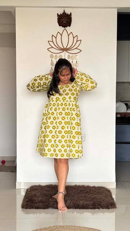 Disty Muse Balloon Dress