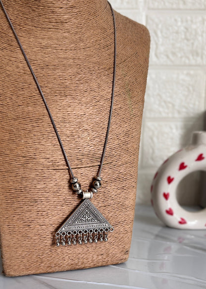 Nazaakat – Oxidized Pendant Necklace