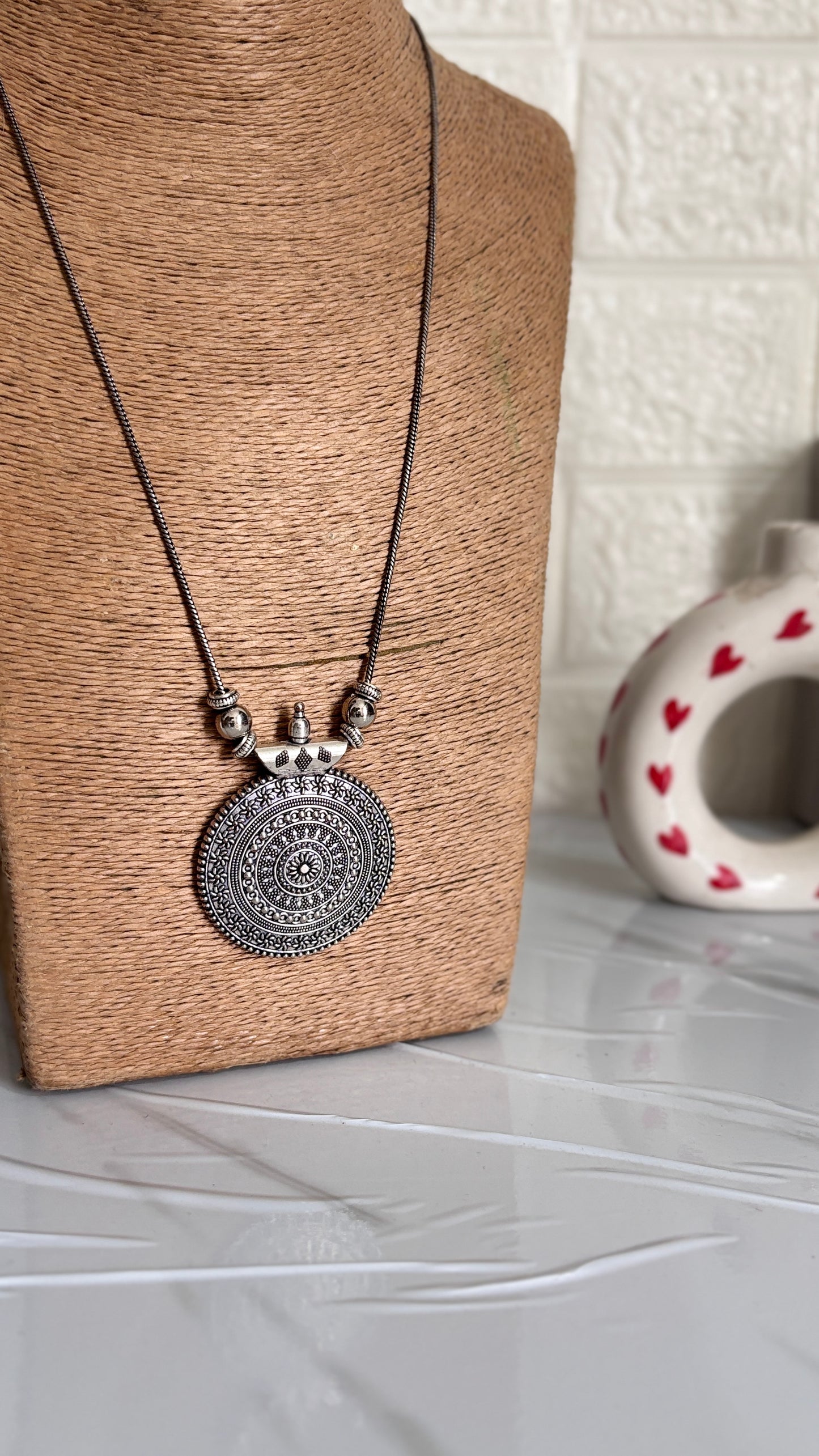 Nazaakat – Oxidized Pendant Necklace