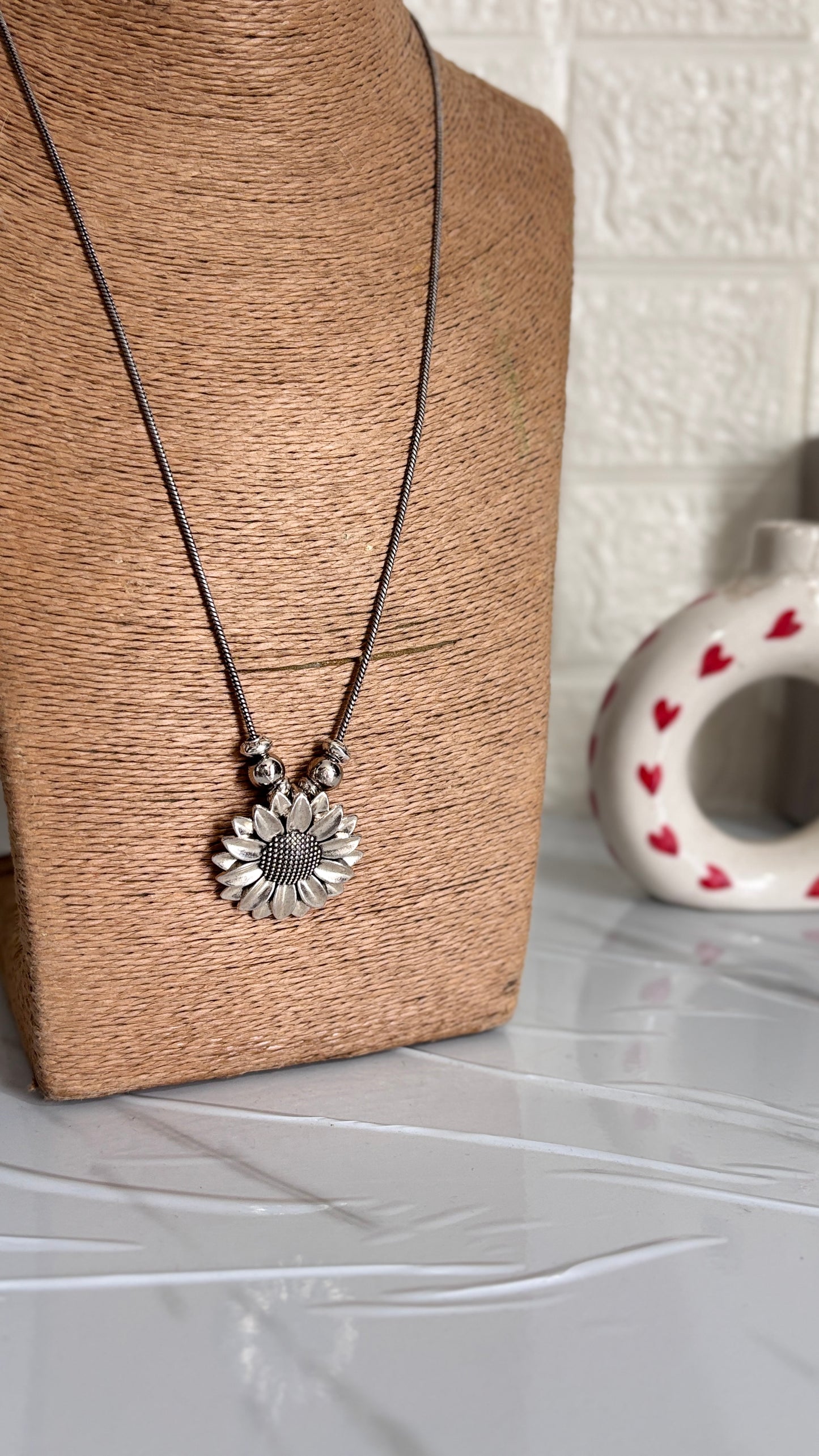 Nazaakat – Oxidized Pendant Necklace