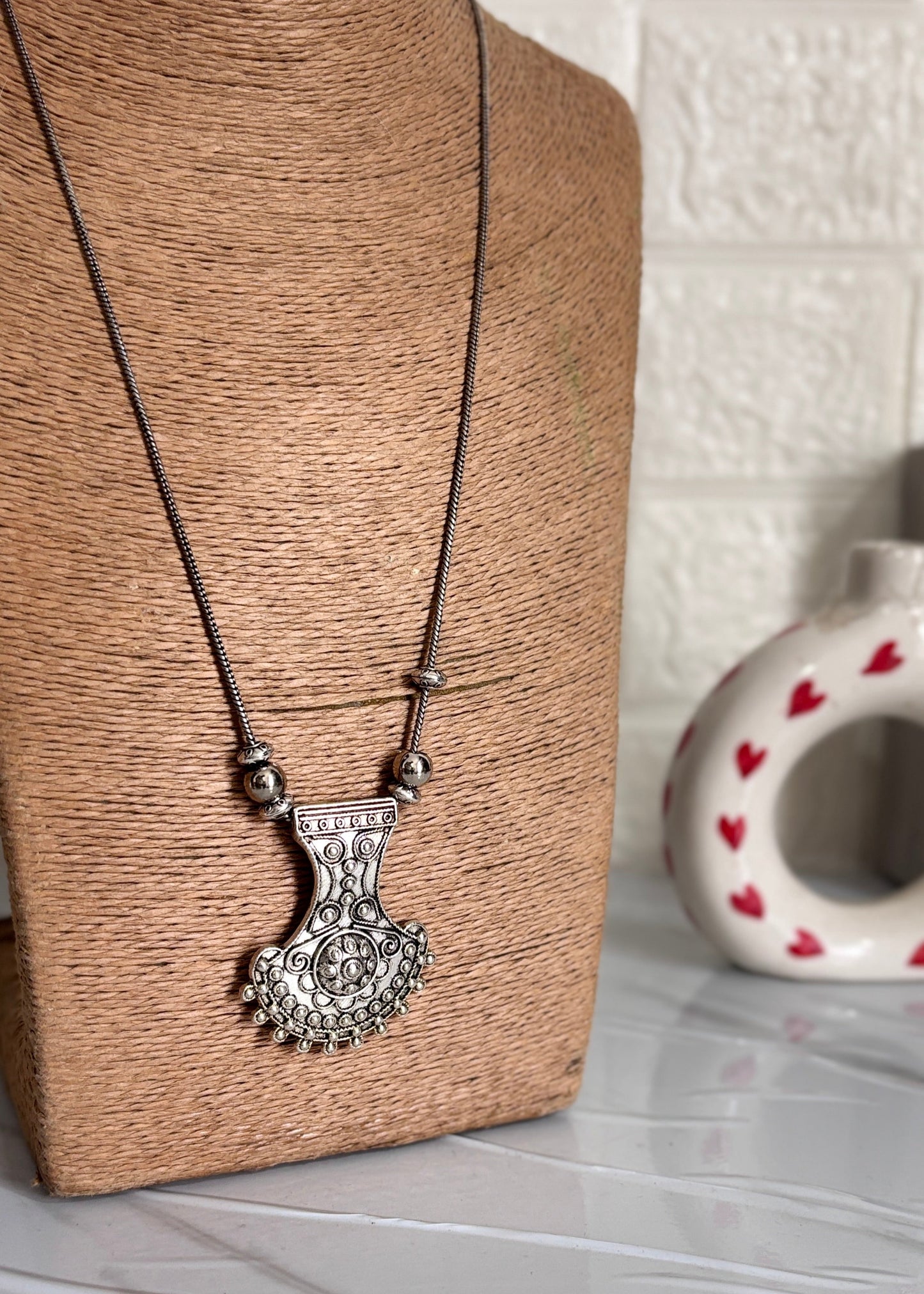 Nazaakat – Oxidized Pendant Necklace